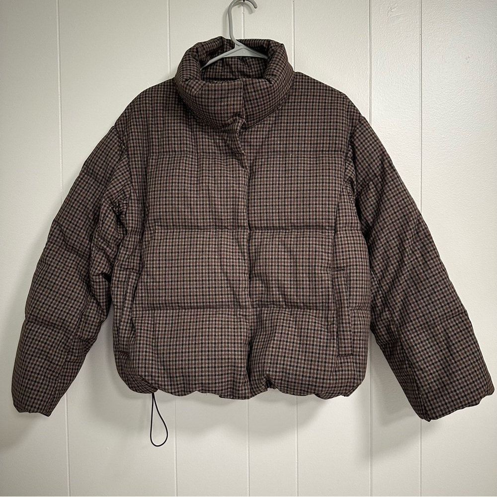 Uniqlo Brown Puffer Jacket